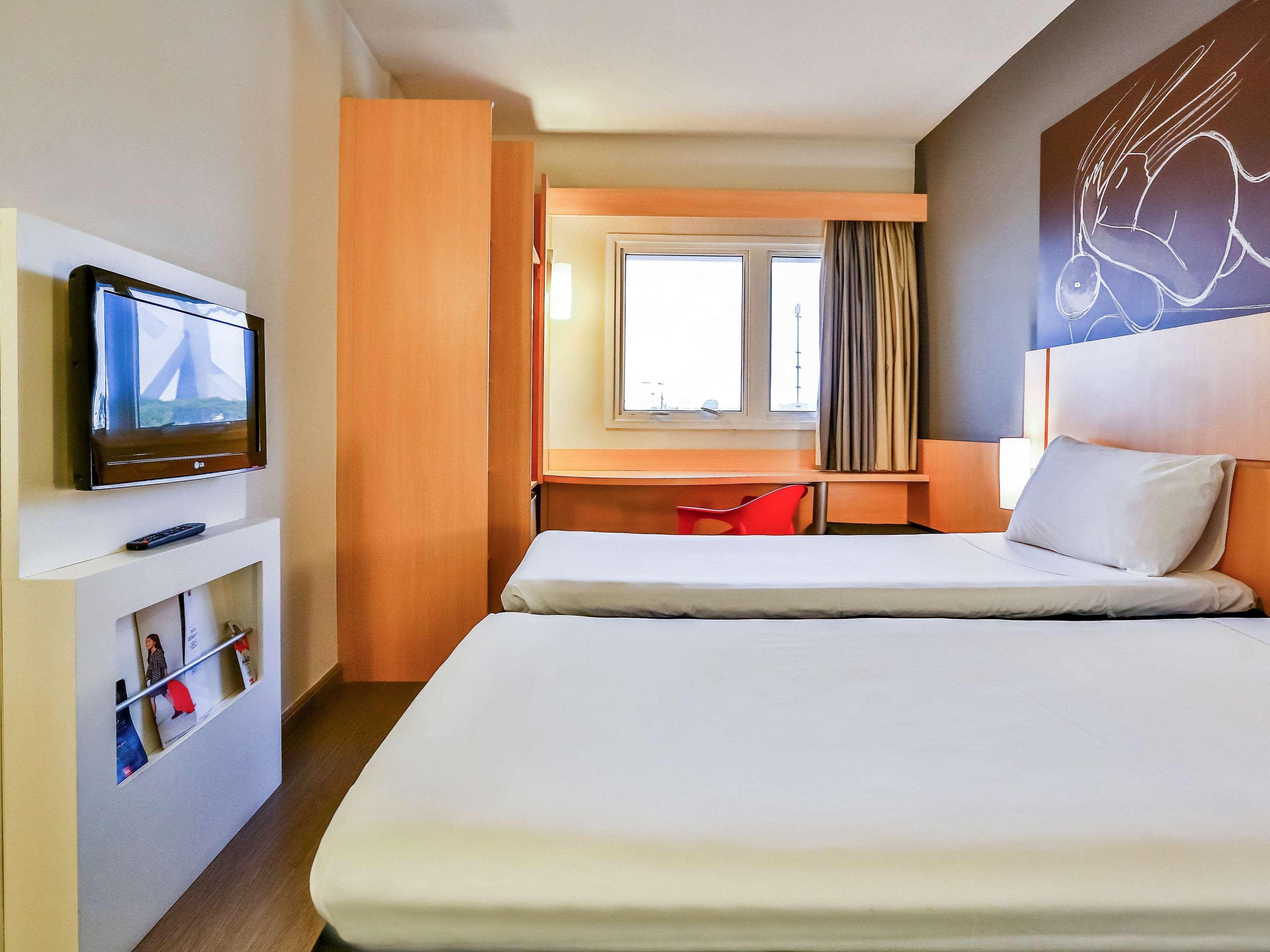 Ibis Goiania Hotel Exterior photo